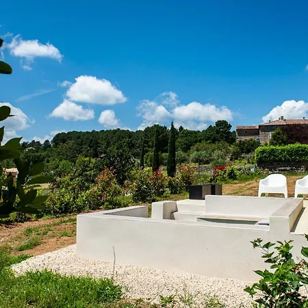 Вилла Des Pins - Sud Ardeche 4 Lits - 6 Pers *
